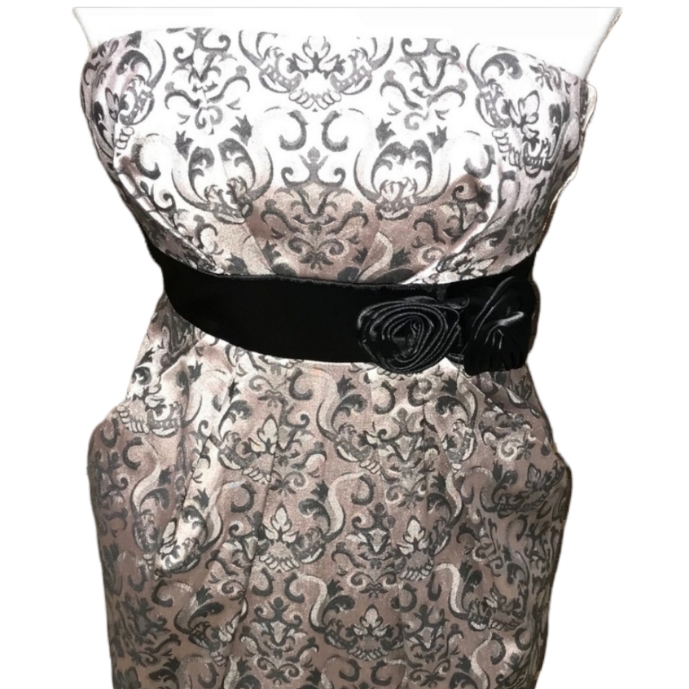 Studio Y Strapless Rose gold satin mini or midi Dress Size 1/2